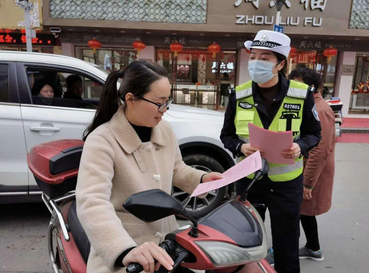 两轮电动车要持证上路？达到什么标准要考驾照，怎么考？一看便知